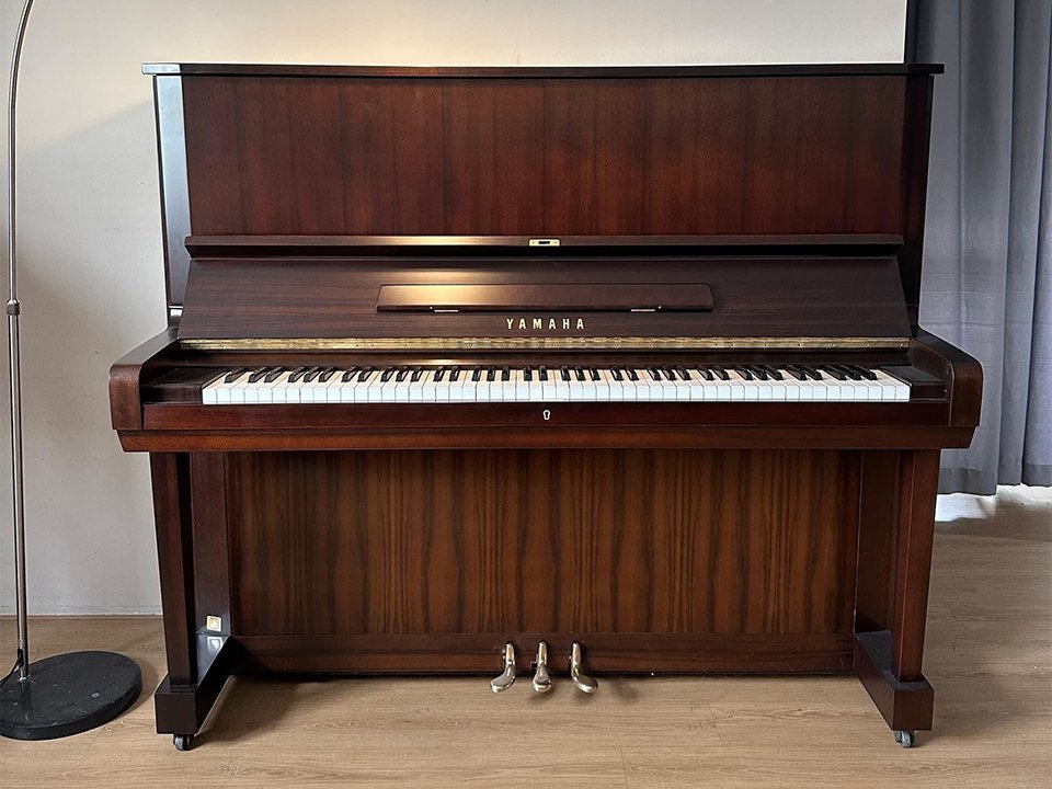 YAMAHA U3G Wn - Đánh giá chi tiết tại Piano House